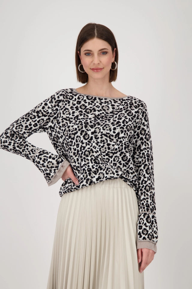 Pullover mit Leopardenmuster