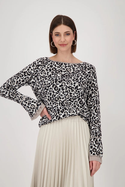 Pullover mit Leopardenmuster