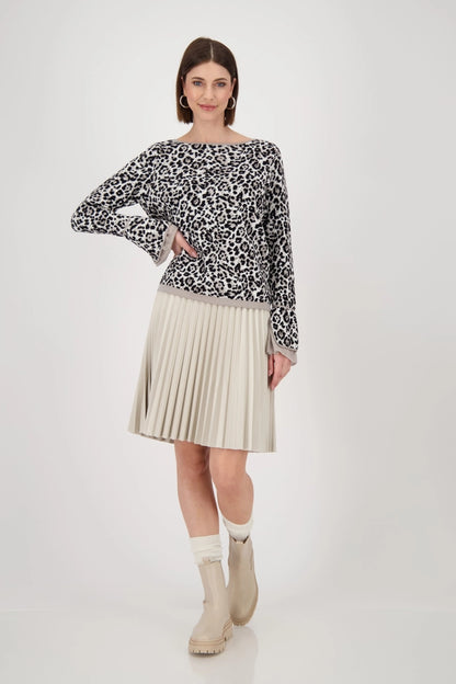 Pullover mit Leopardenmuster