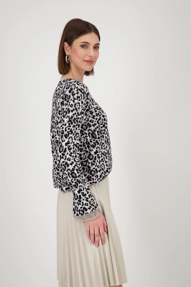 Pullover mit Leopardenmuster